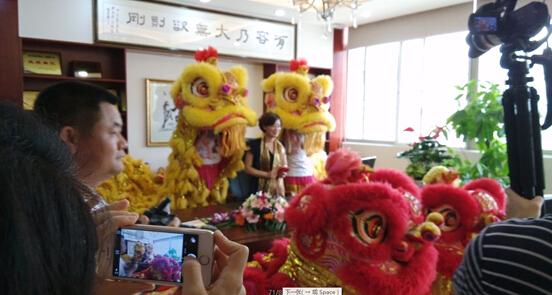 �V�|ʩ��Ϳ���S��ɑc���߰�����ʢ��¡���e�� �x�Ͱ��d�� ʩ�������c