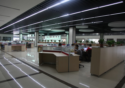 ���˹�(ji��)�܏N�l(w��i)�������ȫ��(gu��)�հׅ^(q��)������