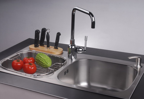 民以食為天 廚房水槽擺放問題非常關(guān)鍵