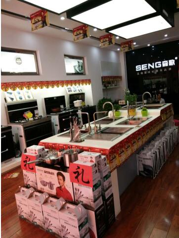 ����ɫ!ɭ�輯���(qi��ng)���M(j��n)�v���L(f��ng)