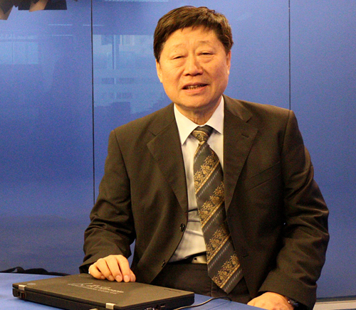 �������FCEO���������Ƅӻ�(li��n)�W(w��ng)�r�� ��С��I(y��)��ν^������