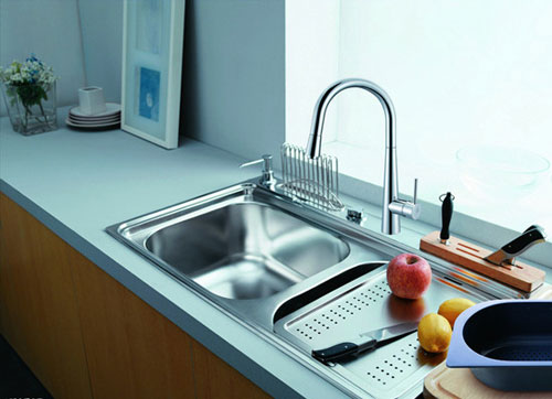 打造舒心廚房 離不開(kāi)好用的水槽五金配件