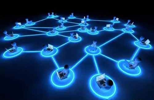 ���ܻ������r�� �Ј��l(f��)չ�F(xi��n)�����