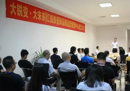 �t֩��ɴu��Ӣ�F(tu��n)ꠣ���͑׃����δ��