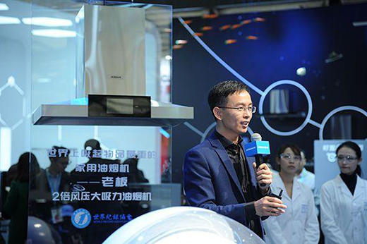 �Ї����ЃrֵƷ��300��(qi��ng)�l(f��)�����ϰ�����ɏN�Ψһ