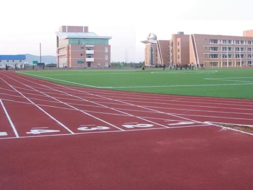 ���z�ܵ���I(y��)��Gɫ���h(hu��n)��������������ǰ��