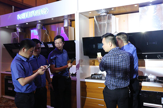 ��⏏N����ʢ�� ȫ�������ʾƷ��Ҏ(gu��)���W��