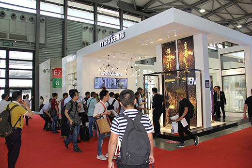 ��ɯ��ԡ�����������Ϻ�չ �ڴ��c��������