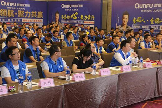 Ⱥ����������˶��ɣ����o��(sh��)Ӣ�۸�(j��ng)����