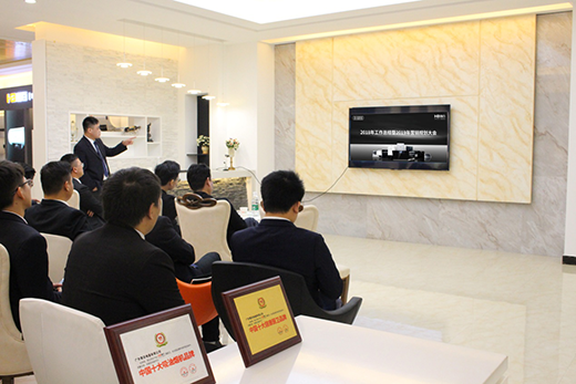 �������������^���_���� �۰ُN늸��e��(chu��ng)�°l(f��)չ����