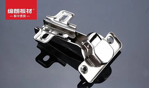 ���ʰ�ģ��������ı��B(y��ng)���� �����e�^