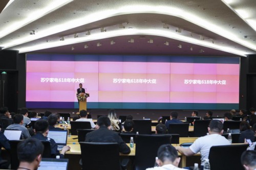 618���K�������늌����ݡ��������ҡ�