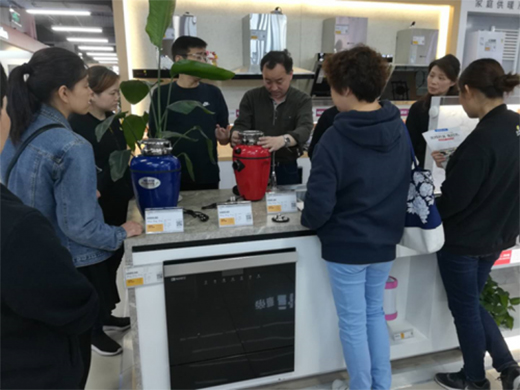 �K���N�l(w��i)618��(zh��n)�r��12С�r(sh��)ͬ�����L(zh��ng)76%