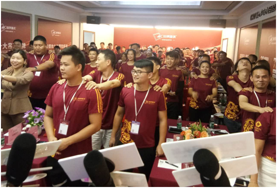 ������(d��ng)��  ����δ��W˹����(j��ng)�N�����д�����_