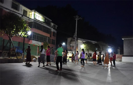 ̫�(y��ng)��·���c(di��n)�����Ӵ塰ҹ���