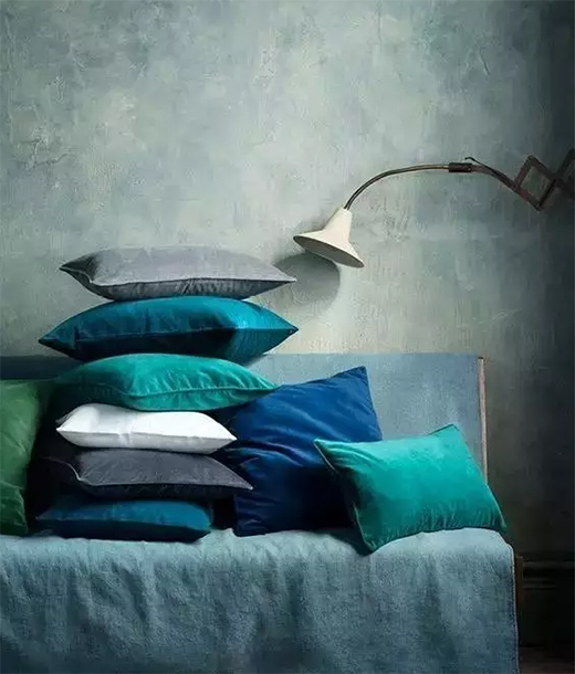 �r���ĸ�����ˇ�gͿ�ϣ�׌���g���ص�����