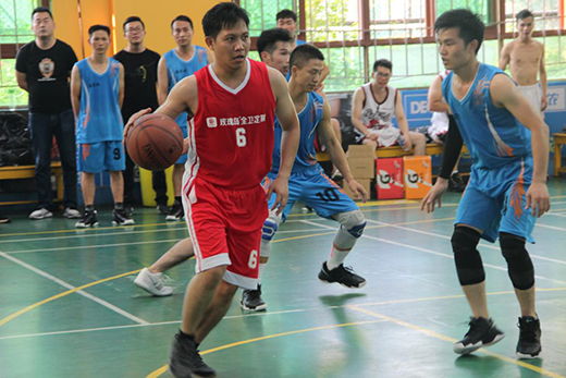 �׌���ɽ�С���ԡ�������@����Ոِ�e��