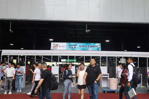 ���Ї�(gu��)ʮ��Ʒ�ơ������ԼҾ���䷶�����`�Ň�(gu��)�H�Ҿ߲��[��(hu��)