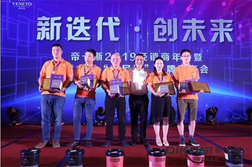 ���i������������С�ˇ�gͿ��