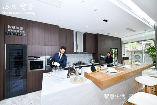 ���c(di��n)���� �����N�10�������~���(sh��)�ϝq