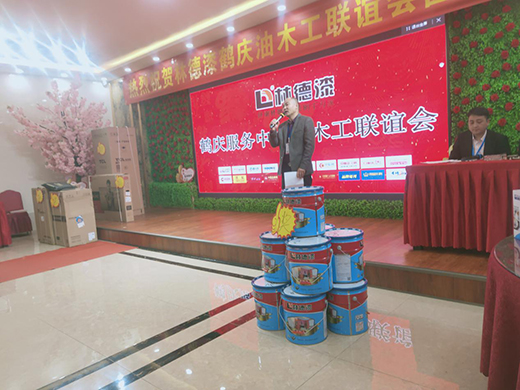 �I(l��ng)��Ʒ���L(f��ng)�� �ֵ����Q�c��ľ��(li��n)�x��(hu��)���Ƹ߳�