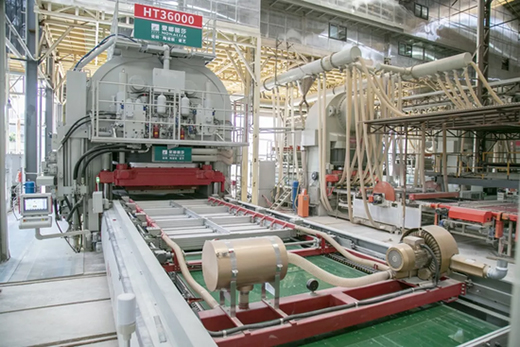 Ʒ�Ƅ���������������ɯ���F2019�ٳ�Խ