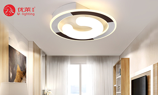 ��(y��u)�R����������c(di��n)һ�K��(chu��ng)��֮�� �_(k��i)������δ��(l��i)