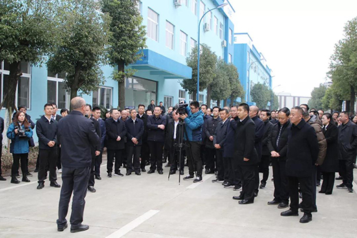 �ϳ���ί�I(l��ng)��(d��o)�����c(di��n)�(xi��ng)Ŀ�^Ħ�F(tu��n)�W�R�ϳ��¹ܘI(y��)ҕ��