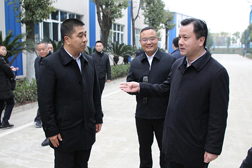 �ϳ���ί�I(l��ng)��(d��o)�����c(di��n)�(xi��ng)Ŀ�^Ħ�F(tu��n)�W�R�ϳ��¹ܘI(y��)ҕ��