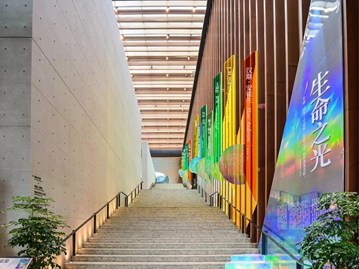 ���˵ðl(f��)��ȫ����܇���ɫ;��ʿ��(chu��ng)�ܸ߹ܔM�p�ֲ����^20000��