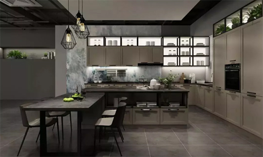 2020�����е��p�ݏN��