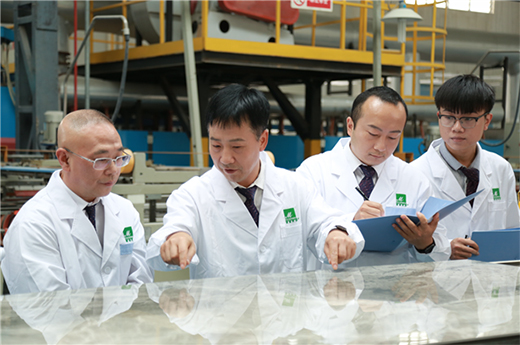 ������ɯ�ɴu���̼�����400���h�(zh��n)����̓λ�Դ�