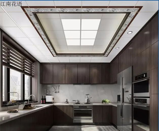 �����픣�����ϵ������������Ҿ�ɫ��