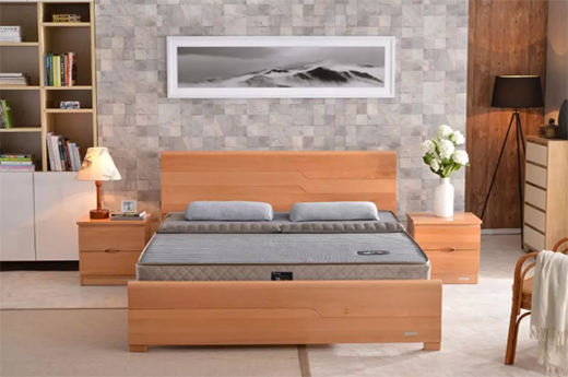 ����Ȼ���|����׷��(m��ng)�������ē������˯���_(k��i)ʼ