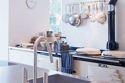 �����p���N������������L(f��ng)�Ђ��м�ͥ���L(f��ng)ζ