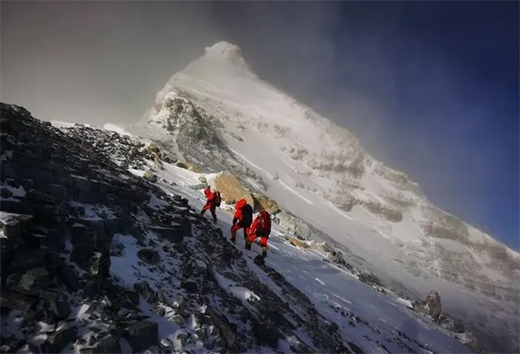 ٤��ܽ�՚�����һֱ�ʵ��¸߷�