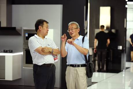 ���M��̫���ܹ��S��̽��ȫ���I(l��ng)�ȃ�ˮ���g(sh��)���Q����