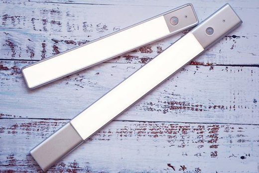 �Ҿ�����؂����֮�����׹�LED���ܸБ������Ҹ��НM�M