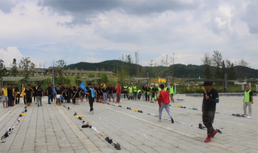 �ٵÏN�l(w��i)�����шF(tu��n)�(du��)����������߄��܈F(tu��n)�(du��)