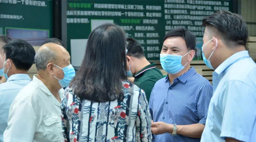 �A����о�壺��ľ�ǧ����һ�ο�Խ�������������