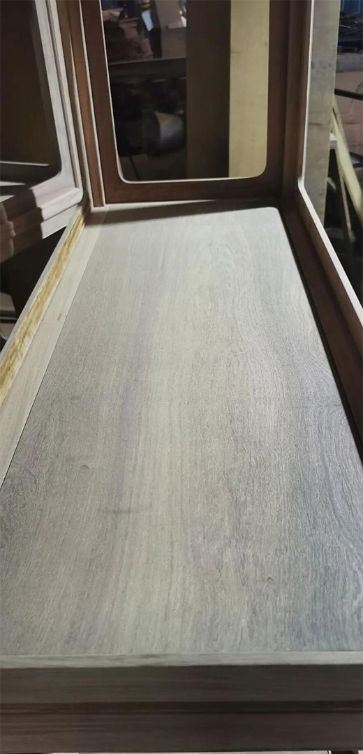 ���黨��������ʬF(xi��n)һ���tľ�Ҿ�������ԏ�