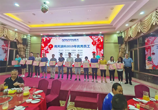 ����Ϳ�ϼ��˚g��һ����ͬ�R������c!