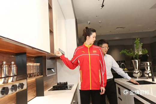 ��Ʒ�|(zh��)�Z��������֮�x�����ƏN��ٳ��^Ӱ��(hu��)