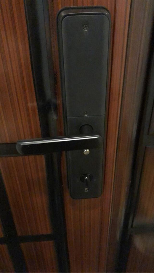 ���������Ҹ�����ֻ���@��һ��ÂH����ָ�y�T�i