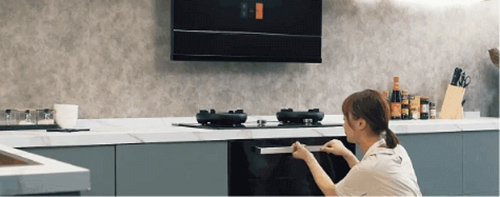 ���ȡ��ض����ж�����̫ȼ�������ϲ�۵�ԭ��