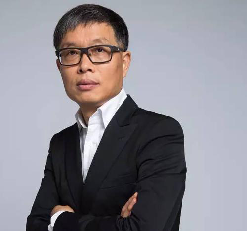 方洪波：在美的 沒有什么是不可以否定的