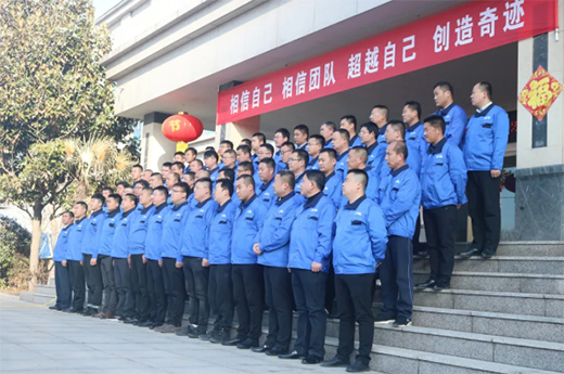 ʥ��ܘI(y��)¡���e���N(xi��o)�۽�(j��ng)�������xʽ