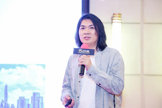 ���b�f(xi��)늚�֕�(hu��)���(hu��)ʢ���e�k���Ƅ�(d��ng)�����I(y��)�������_(t��i)�A