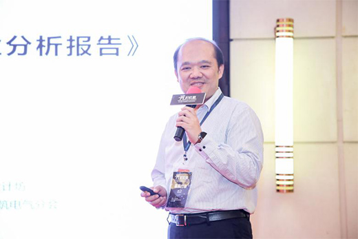 ���b�f(xi��)늚�֕�(hu��)���(hu��)ʢ���e�k���Ƅ�(d��ng)�����I(y��)�������_(t��i)�A