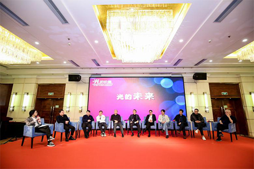 ���b�f(xi��)늚�֕�(hu��)���(hu��)ʢ���e�k���Ƅ�(d��ng)�����I(y��)�������_(t��i)�A